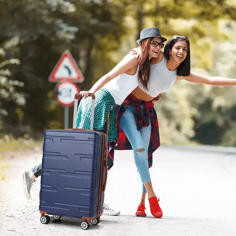 24 Inch Expandable Hard Shell Carry On Luggage with Spinner Wheels, Hardside Carry On Suitcase with Tsa Lock