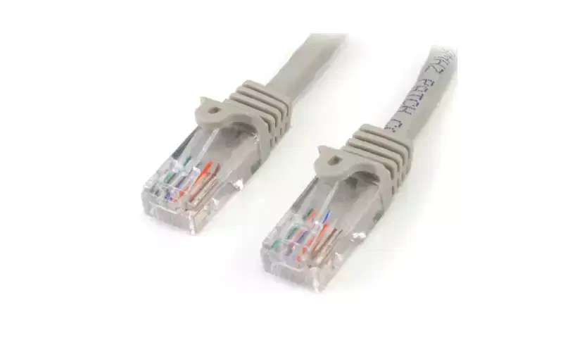 StarTech.com Cat5e Snagless Patch Cable 25ft - Model 45PATCH25GR