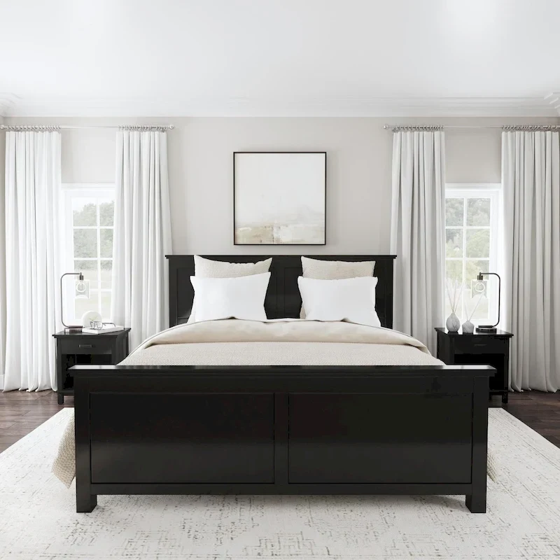 Oak Park Black Wood 3-Piece Set with King Bed and Two Nightstands by Homestyles