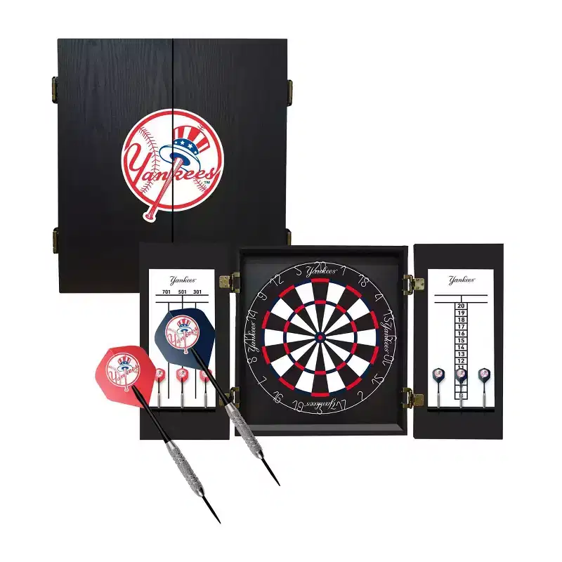 MLB New York Yankees Fan's Choice Dartboard Set
