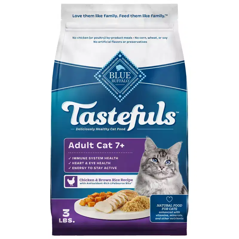 Blue Buffalo Tastefuls Chicken Flavor Adult 7+ Natural Dry Cat Food