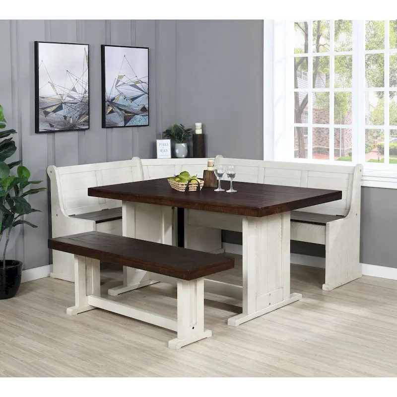 Sandy Beach Breakfast Nook