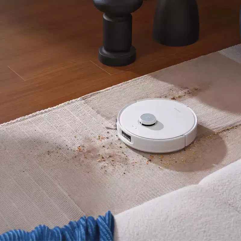 Roborock Qrevo Curv Robotic Vacuum and Mop 6.5" Path White: Multi-Surface, Electric, Tangle-Free, Automatic Height Adjustment, 2.5L Capacity