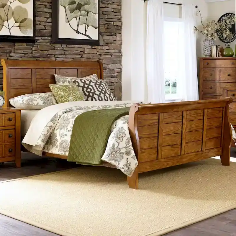 Aged Oak Queen Sleigh Bed