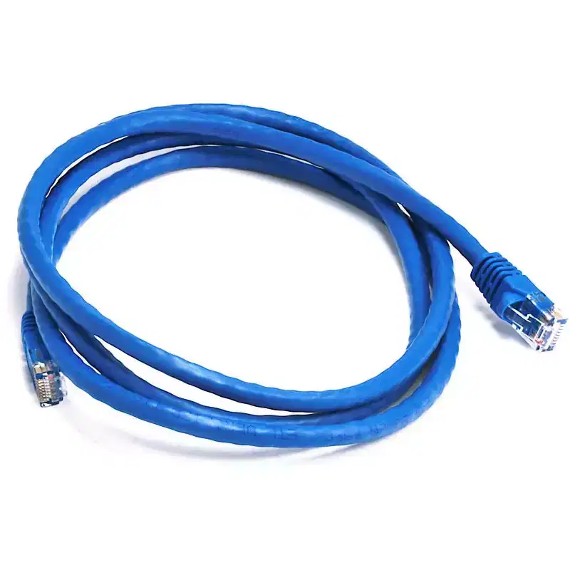 Monoprice Cat6 Ethernet Patch Cable - 5 Feet - Blue | Network Internet Cord - RJ45, Stranded, 550Mhz, UTP, Pure Bare Copper Wire, 24AWG