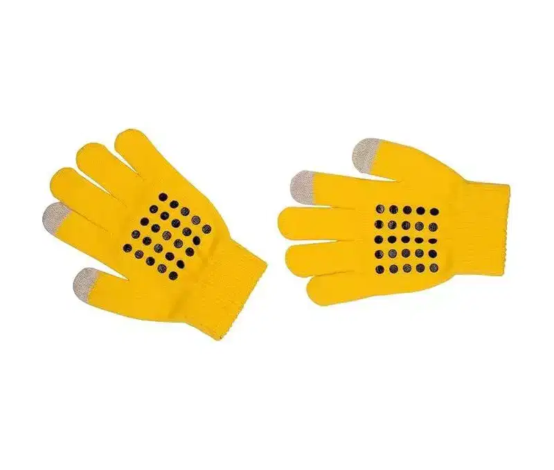Depsciable Me Minions Cuff 3D Beanie & Glove Set for Kids, Jacquad Knit with Embroidered Appliques, Yellow
