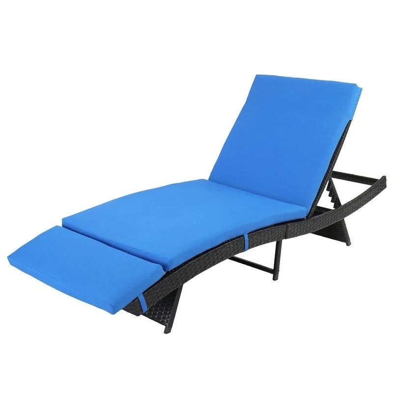 Outdoor Single Wicker Chaise Lounge Chair