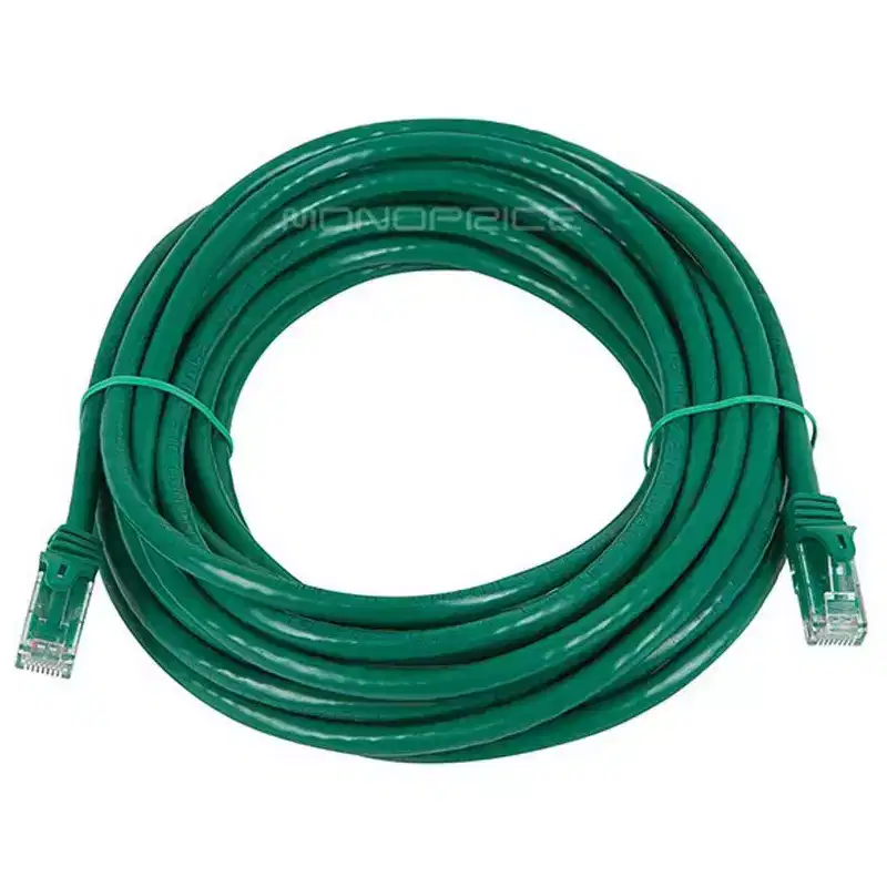 Monoprice Cat6 Ethernet Patch Cable - 25 Feet - Green | Network Internet Cord - RJ45, Stranded, 550Mhz, UTP, Pure Bare Copper Wire, 24AWG - Flexboot