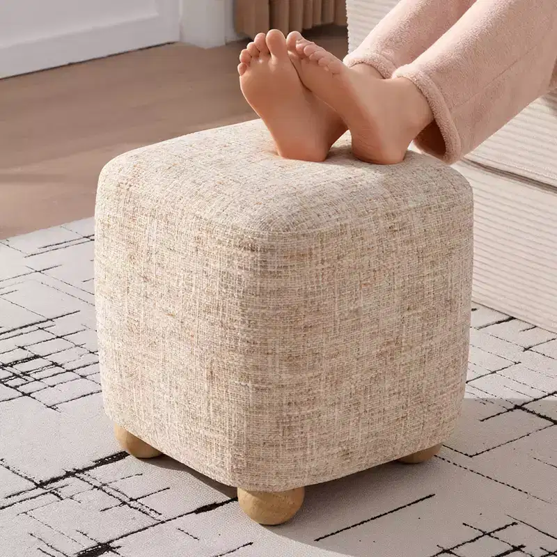 Bekrvio Square Ottoman with Solid Acacia Wood Frame,Chenille Upholstered Cube Footrest (500 lb), Small Living Room & Bedroom Ottoman