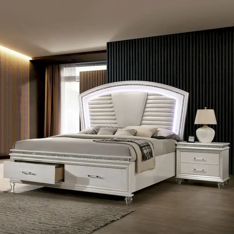Xian Glam White Solid Wood 2-Piece Platform Bedroom Set with LED by Furniture of America