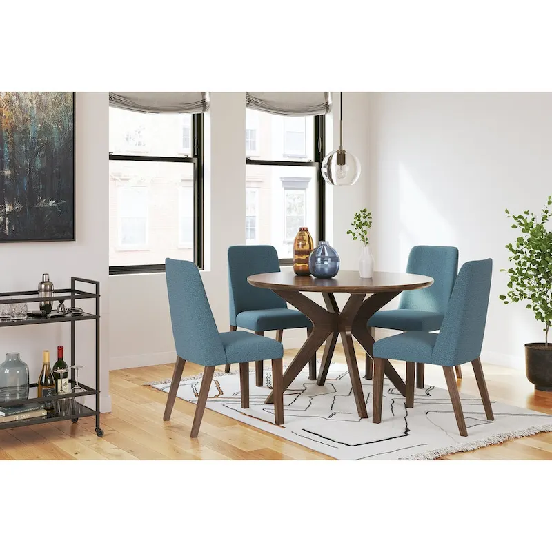 Signature Design by Ashley Lyncott 5-Piece Dining Package