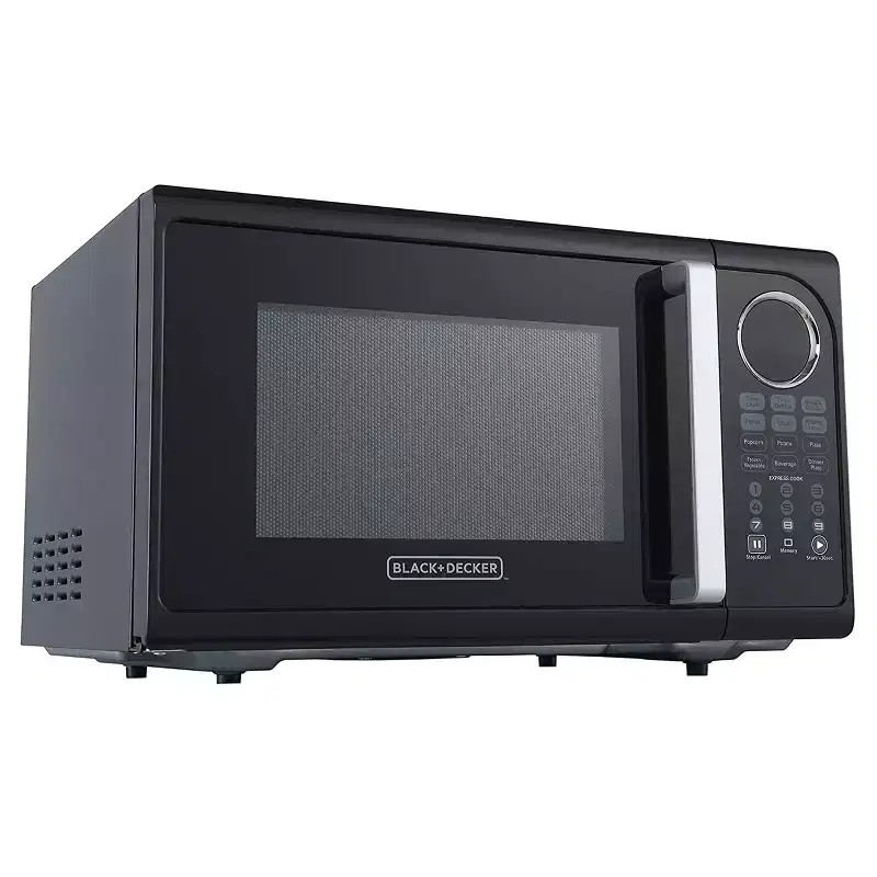 Black+Decker 0.9 Cu.Ft. Digital Microwace in Black