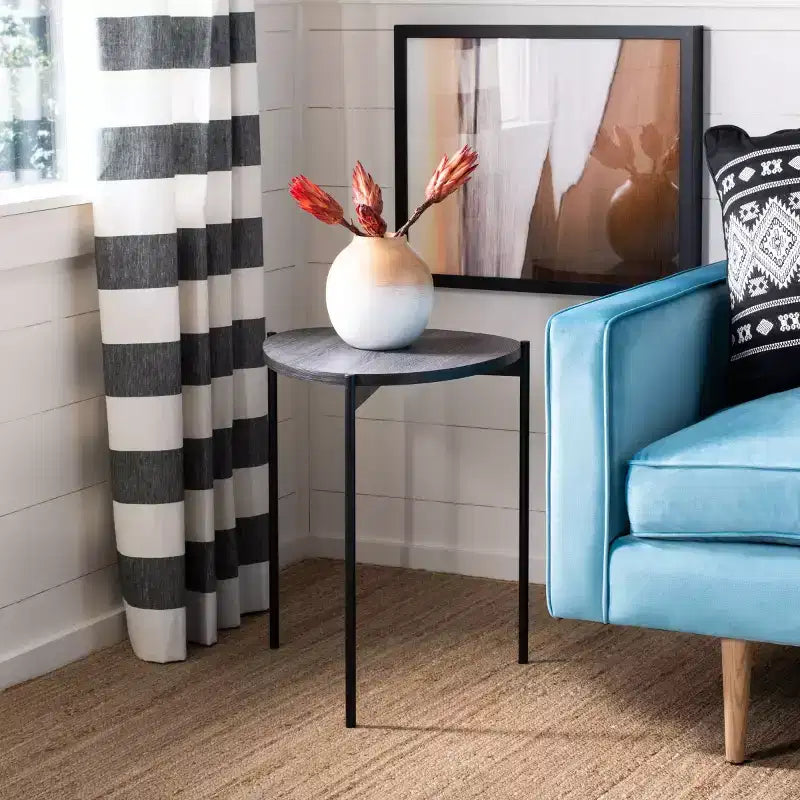 Sven Side Table �C Dark Grey Oak/Black